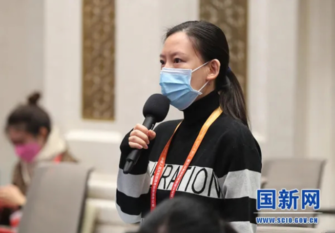 國新辦舉行制造業(yè)中小微企業(yè)緩稅政策國務(wù)院政策例行吹風(fēng)會(huì )(1)